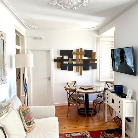 Bright And Spacious Three Bedroom Apt In The Heart Of Lissabon Buitenkant foto