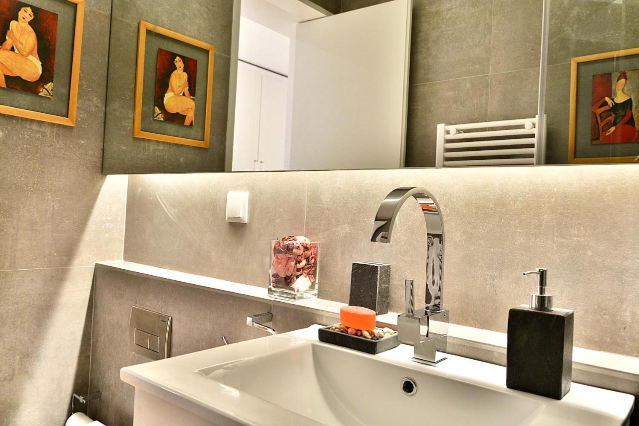 Bright And Spacious Three Bedroom Apt In The Heart Of Lissabon Buitenkant foto